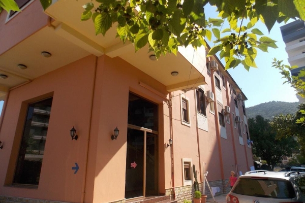 Onorato Hotel (Vlorë)